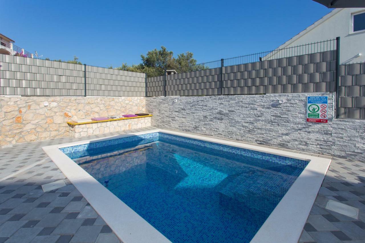 Villa Supuk Vinišće Buitenkant foto