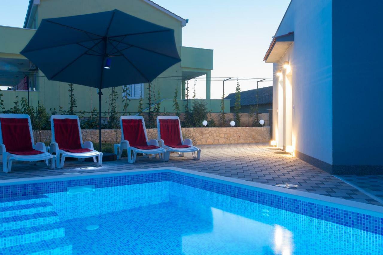 Villa Supuk Vinišće Buitenkant foto